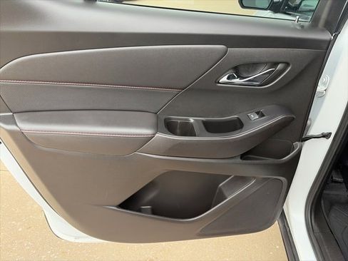 Used 2023 Chevrolet Traverse RS w/ LPO, Floor Liner Package image 35