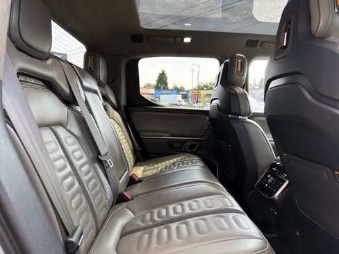 Used 2022 Rivian R1T Adventure AWD/4WD image 16