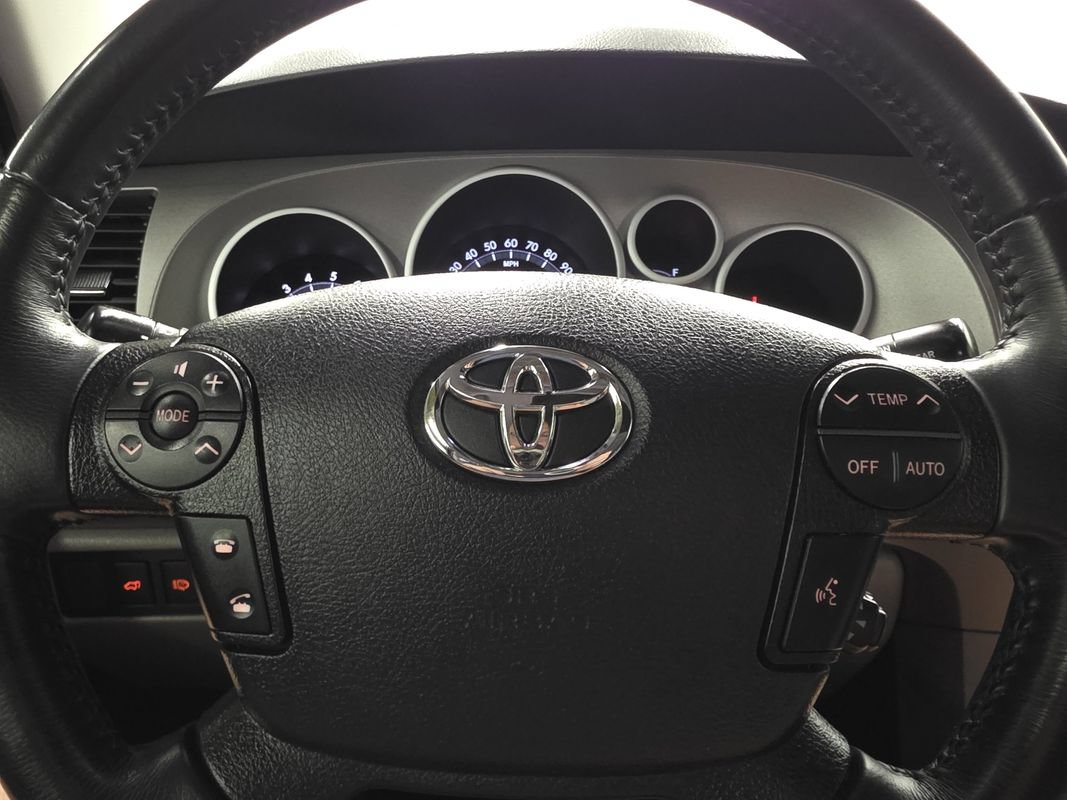 Used 2013 Toyota Sequoia Limited AWD/4WD image 32