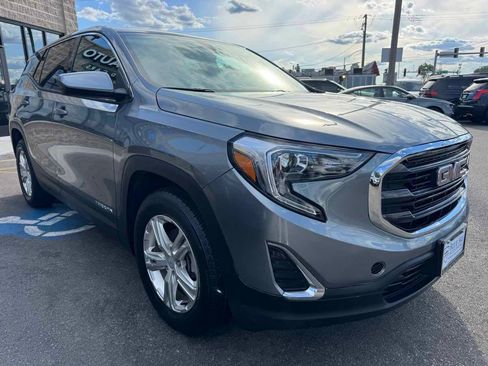 Used 2018 GMC Terrain SLE FWD image 3