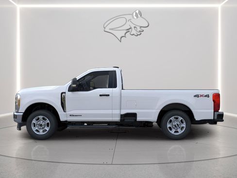 New 2026 Ford F350 XLT w/ Snow Plow Prep Package AWD/4WD image 3