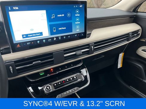 New 2026 Lincoln Corsair Reserve image 8