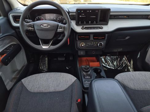 Used 2022 Ford Maverick XLT FWD image 14