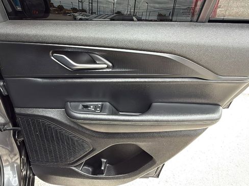 Used 2023 Jeep Grand Cherokee Laredo RWD image 24