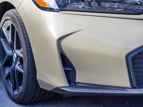 Used 2025 Honda Civic Sport image 4