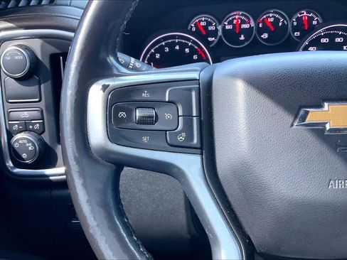 Used 2021 Chevrolet Silverado 1500 LT RWD image 22