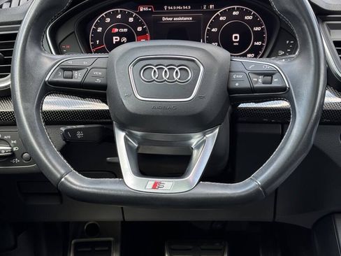 Used 2018 Audi SQ5 Premium Plus w/ Navigation Package AWD/4WD image 27