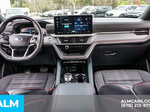 Used 2025 Ford Explorer ST-Line AWD/4WD image 27