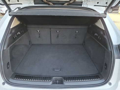 Used 2021 Buick Envision Essence w/ Sport Touring Package image 28