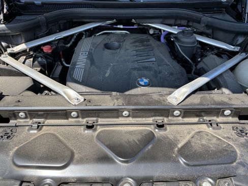 Certified 2024 BMW X5 xDrive40i w/ M Sport Package AWD/4WD image 36