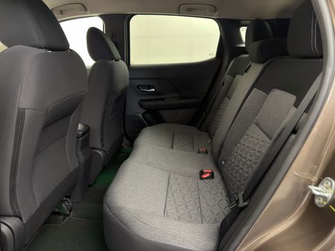 New 2026 Nissan Kicks SV w/ Interior Electronics Package FWD image 16