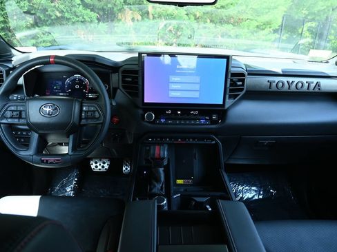 Used 2025 Toyota Tundra TRD Pro AWD/4WD image 16