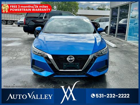 Used 2021 Nissan Sentra SV image 2