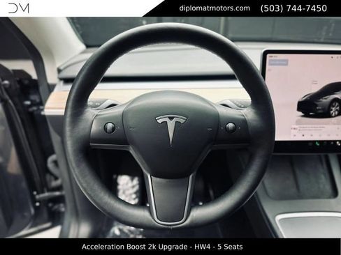 Used 2023 Tesla Model Y Long Range AWD/4WD image 28