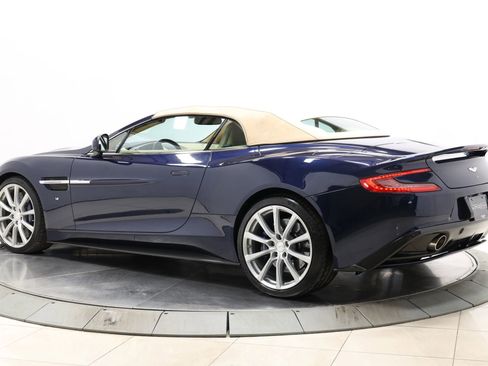Used 2016 Aston Martin Vanquish Volante RWD image 91