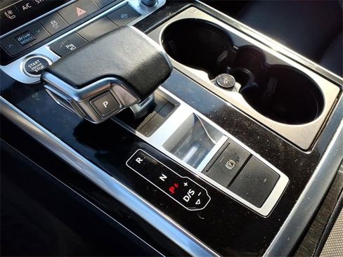 Used 2021 Audi Q7 3.0T Premium Plus image 18