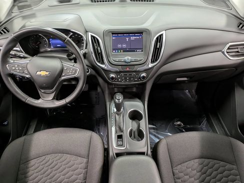 Used 2021 Chevrolet Equinox LT image 23