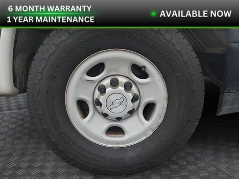 Used 2019 Chevrolet Express 2500 image 29