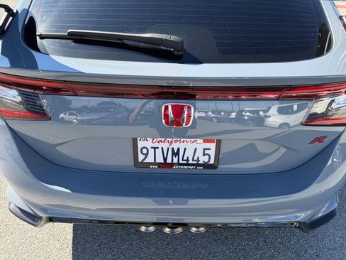 Used 2024 Honda Civic Type R image 10