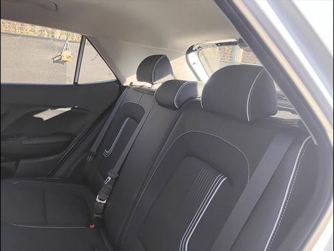 New 2026 Hyundai Venue SEL image 16