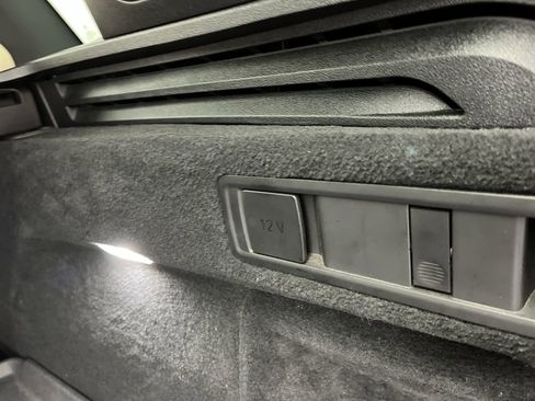 Used 2021 BMW X5 xDrive40i w/ Premium Package 2 image 32