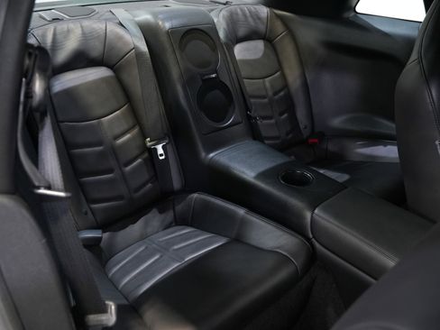 Used 2021 Nissan GT-R Premium image 32