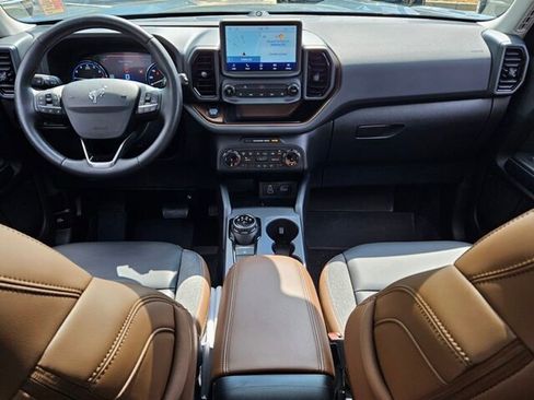 Used 2024 Ford Bronco Sport Outer Banks w/ Tech Package image 10