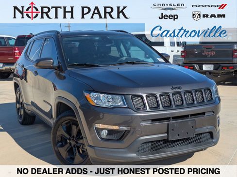Used 2019 Jeep Compass Altitude image 1