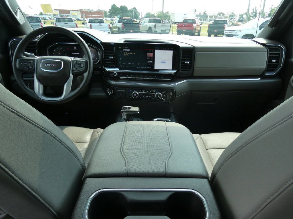 Used 2024 GMC Sierra 1500 SLT w/ SLT Premium Plus Package AWD/4WD image 23