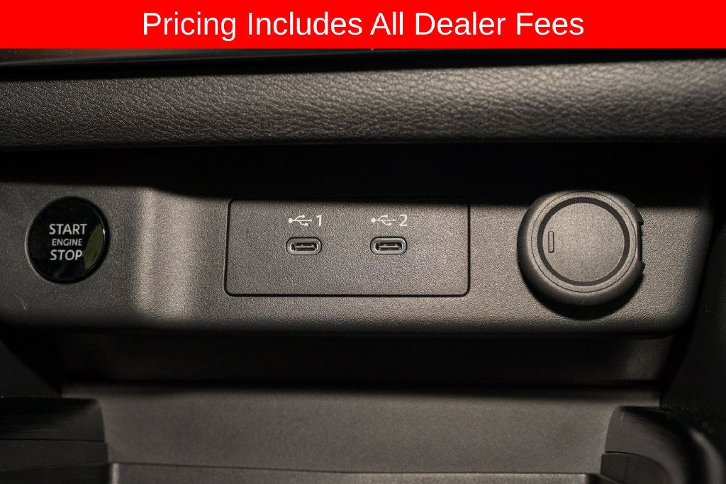Used 2026 Nissan Rogue Dark Armor FWD image 17