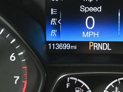 Used 2017 Ford Focus SE FWD image 25
