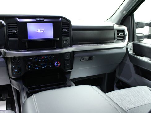 New 2026 Ford F250 XLT image 19