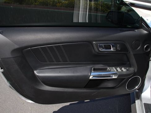 Used 2020 Ford Mustang Premium RWD image 20
