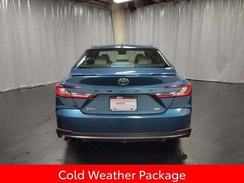Used 2026 Toyota Camry SE w/ Convenience Package FWD image 7