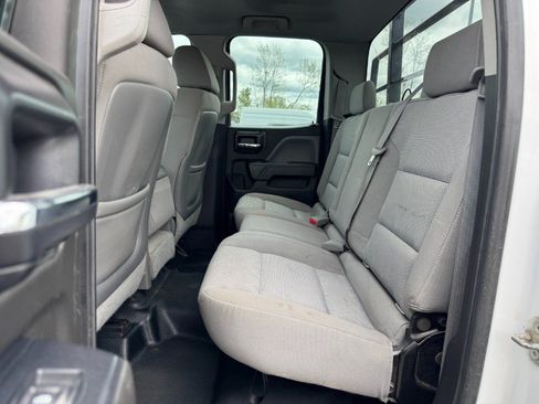 Used 2015 Chevrolet Silverado 2500 W/T RWD image 16