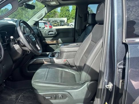 Used 2020 GMC Sierra 1500 Denali w/ Denali Ultimate Package AWD/4WD image 9