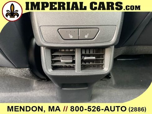 New 2026 Chevrolet Equinox RS w/ Convenience Package III AWD/4WD image 17