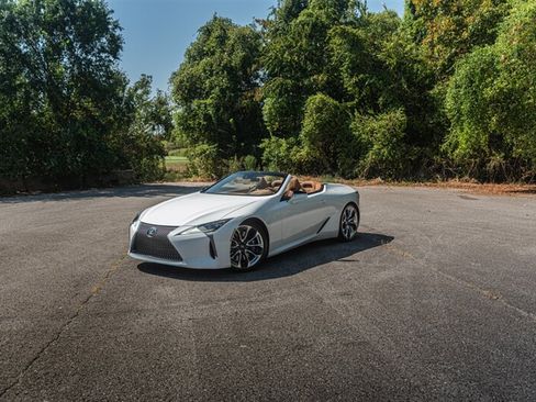 Used 2022 Lexus LC 500 Convertible w/ Touring Package RWD image 93