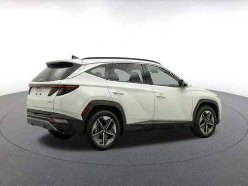 Used 2026 Hyundai Tucson SEL FWD image 9