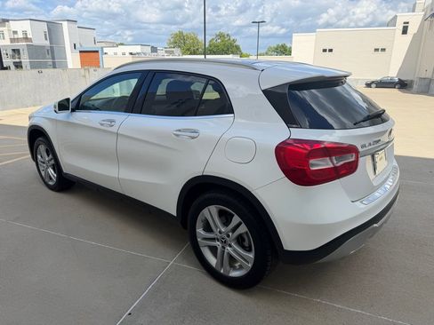 Used 2019 Mercedes-Benz GLA 250 4MATIC image 5