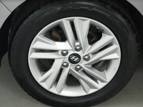 Used 2020 Hyundai Elantra Value Edition w/ Cargo Package (C1) FWD image 12
