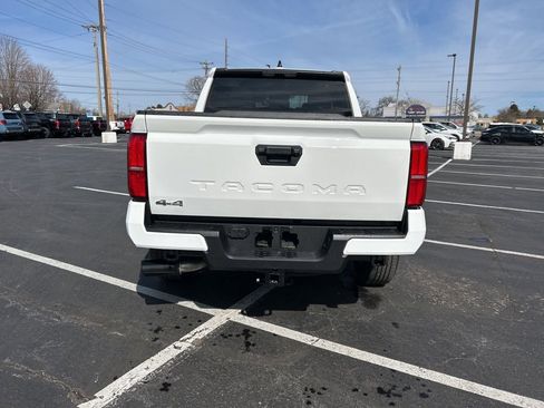 New 2026 Toyota Tacoma SR5 AWD/4WD image 7
