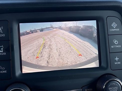 Used 2020 Jeep Wrangler Sport image 23