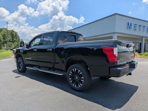 Used 2016 Nissan Titan SV AWD/4WD image 6