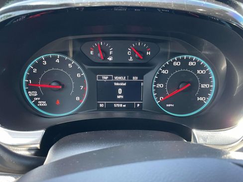 Used 2021 Chevrolet Traverse LS image 19