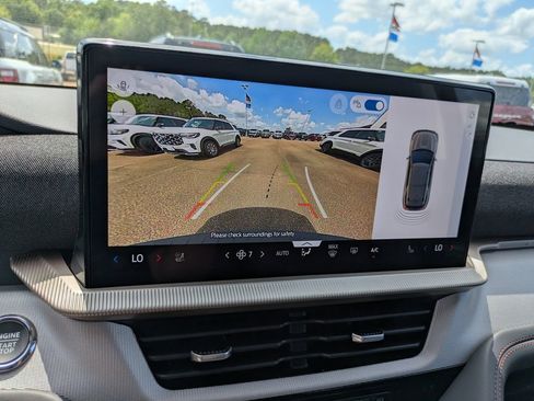 New 2026 Ford Explorer Active w/ Active Comfort Package AWD/4WD image 18