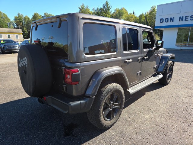 Used 2022 Jeep Wrangler Unlimited Sahara AWD/4WD image 24