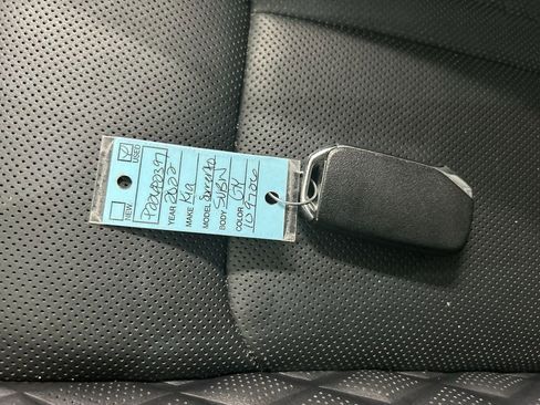 Used 2022 Kia Sorento SX Prestige image 12