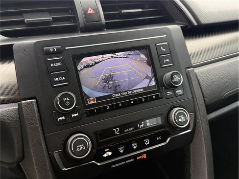Used 2019 Honda Civic Sport image 22
