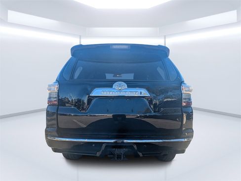 Used 2015 Toyota 4Runner Limited image 4